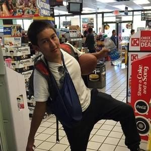 Meet your Posher, Ernesto